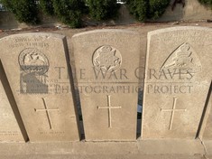 BAGHDAD (NORTH GATE) WAR CEMETERY - ROOTES, C